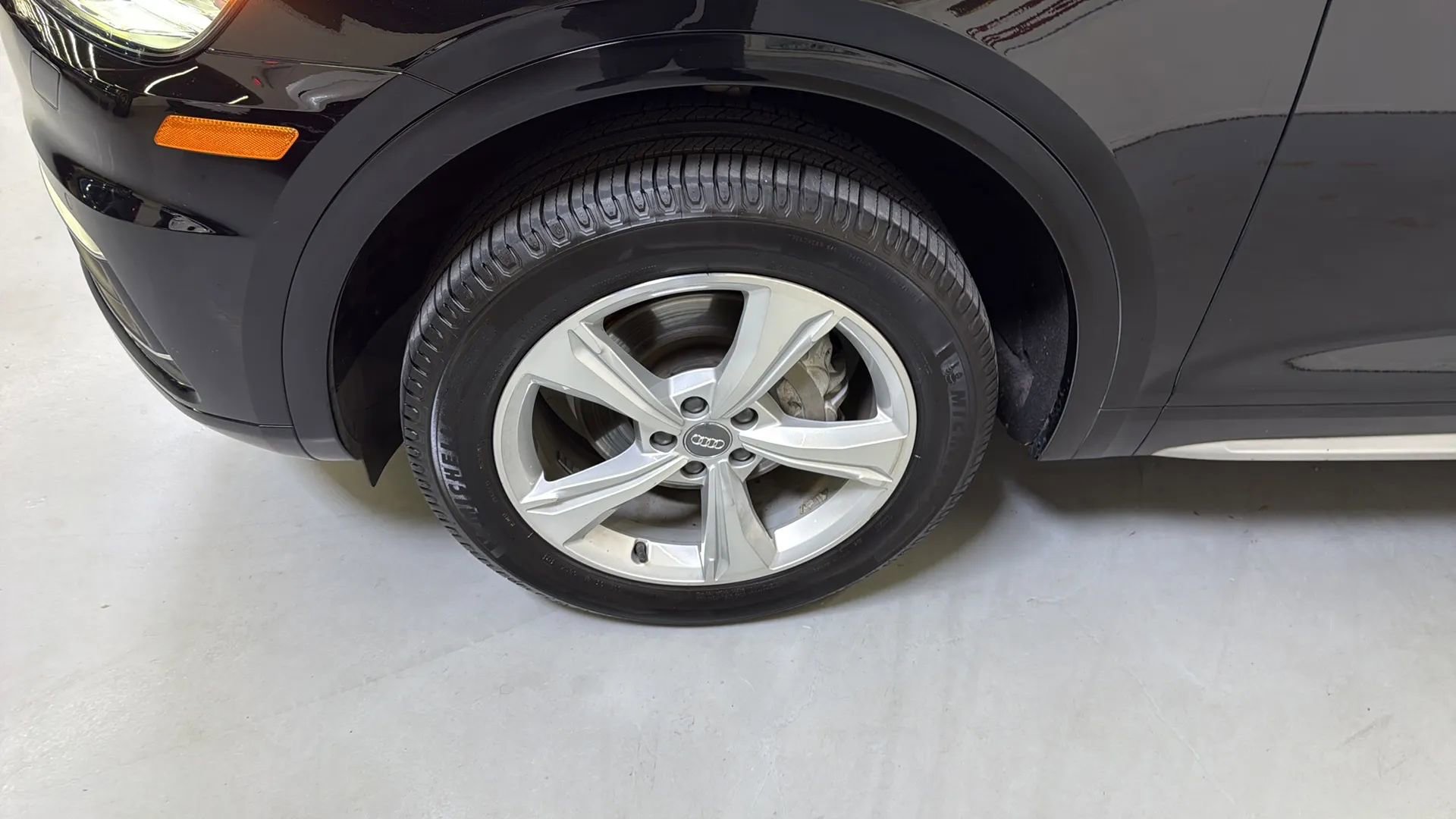 Used 2020 Audi Q5 2.0T Premium Plus w/ Premium Plus Package image 29