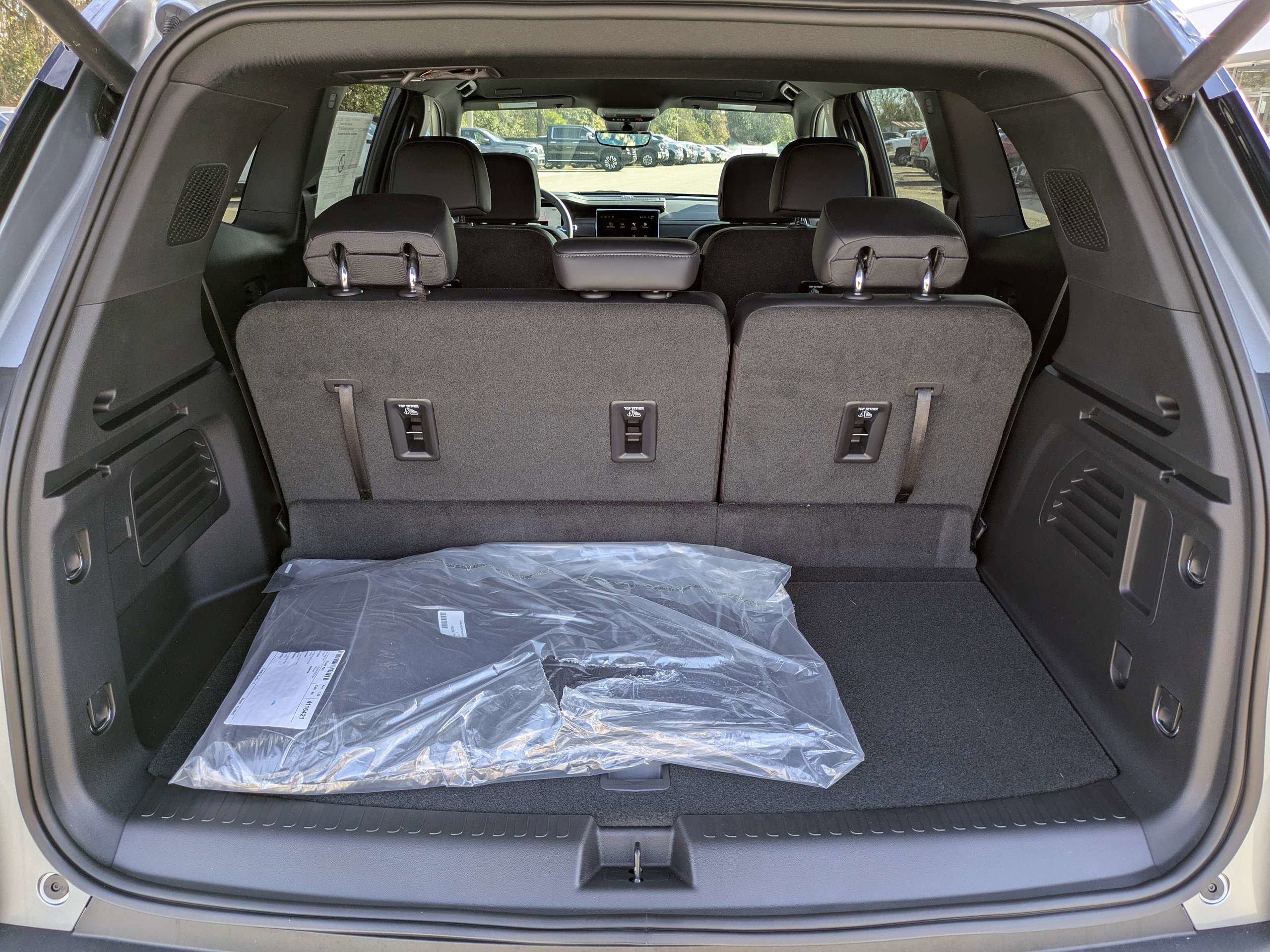 New 2026 GMC Acadia Elevation w/ Black Edition FWD image 13
