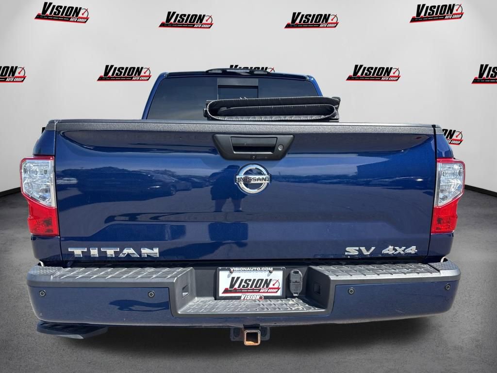 Used 2019 Nissan Titan SV w/ SV Convenience Package AWD/4WD image 6