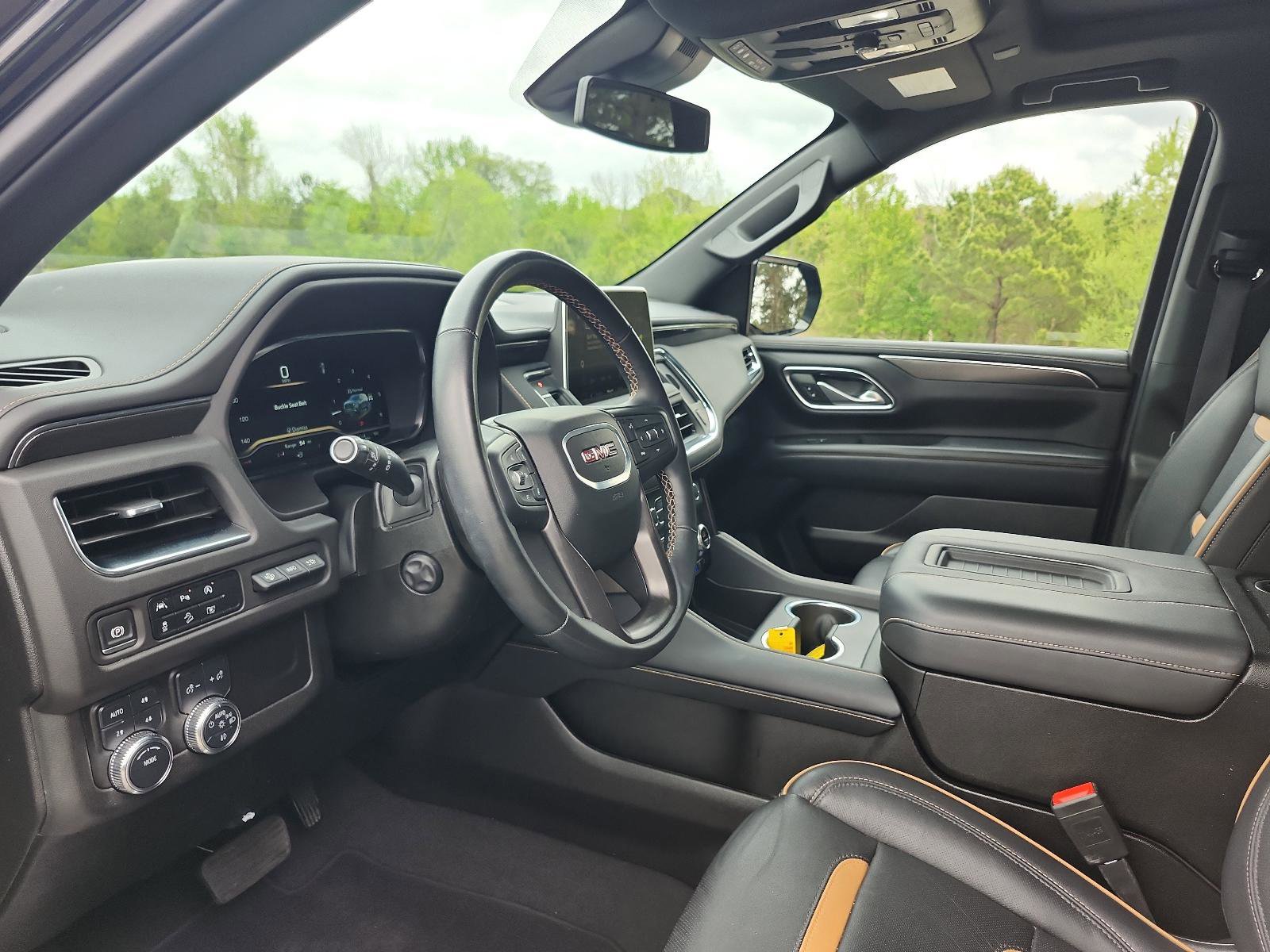 Certified 2024 GMC Yukon XL AT4 w/ AT4 Premium Package AWD/4WD image 17