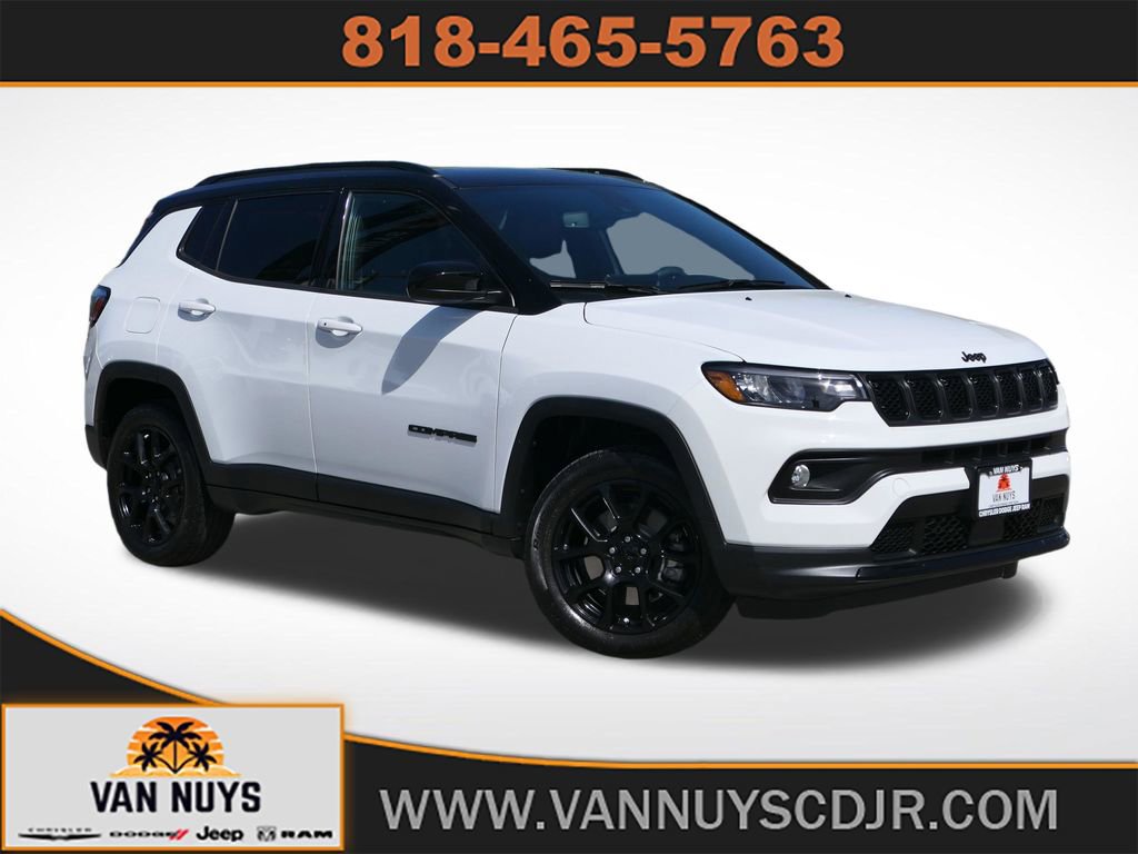 Used 2024 Jeep Compass Latitude w/ Sun and Sound Group