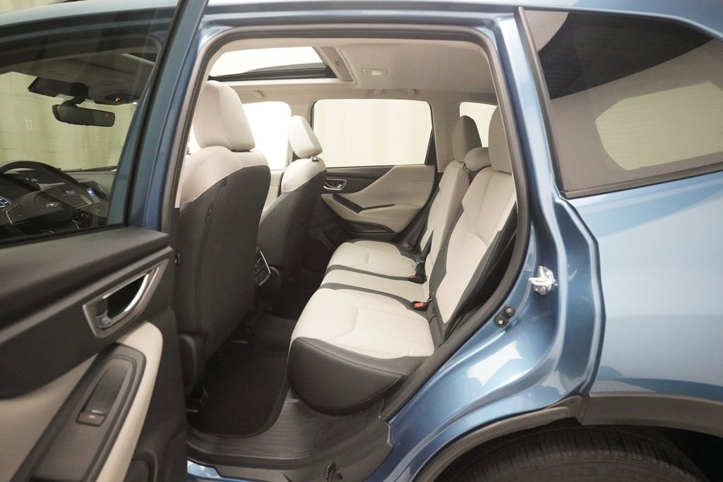 Certified 2024 Subaru Forester Premium AWD/4WD image 14