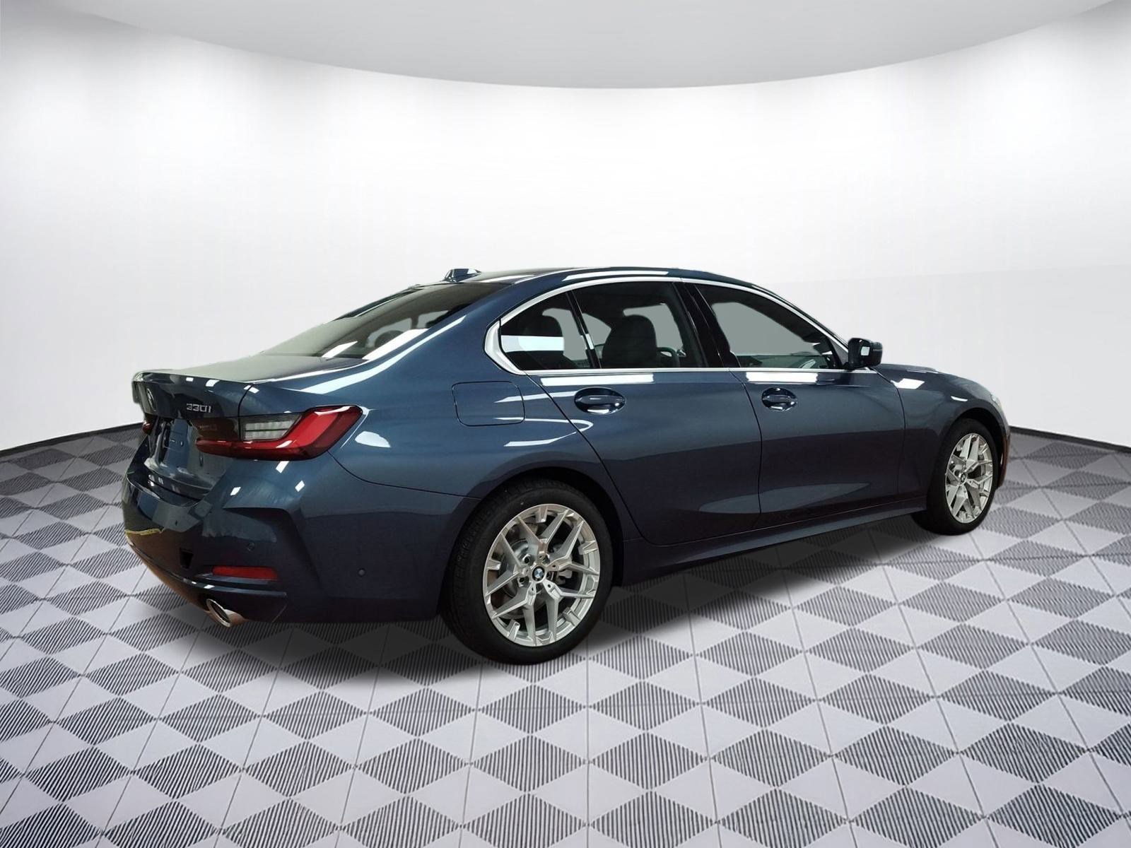 New 2026 BMW 330i xDrive Sedan w/ Premium Package image 8