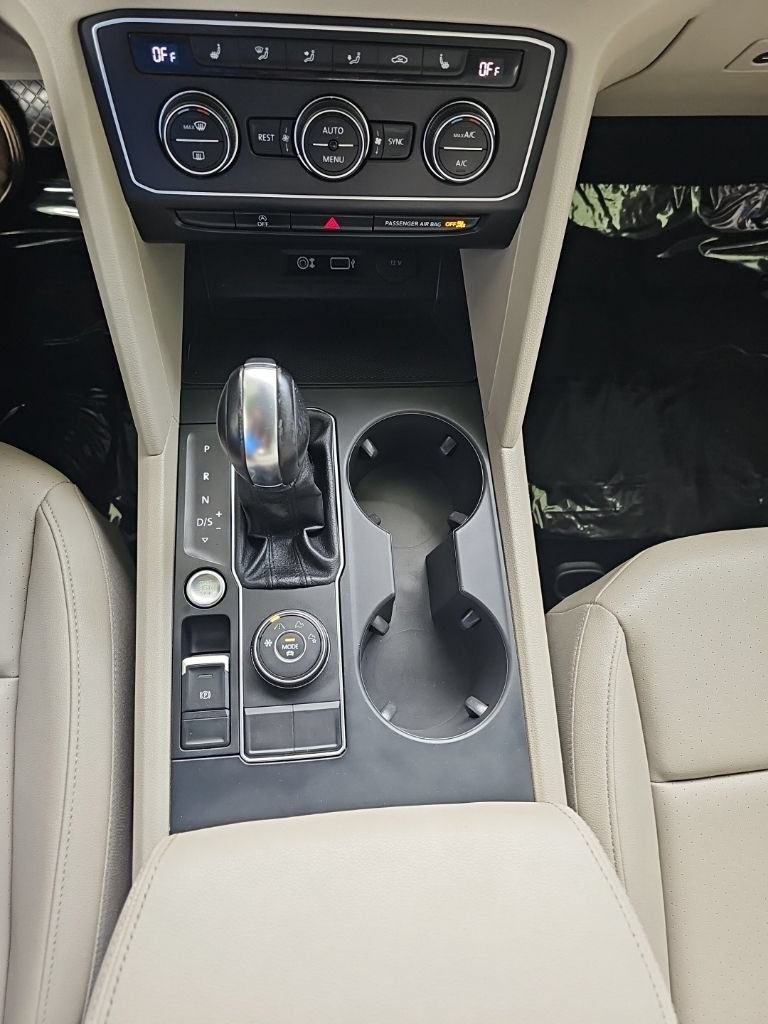 Used 2018 Volkswagen Atlas SE AWD/4WD image 21