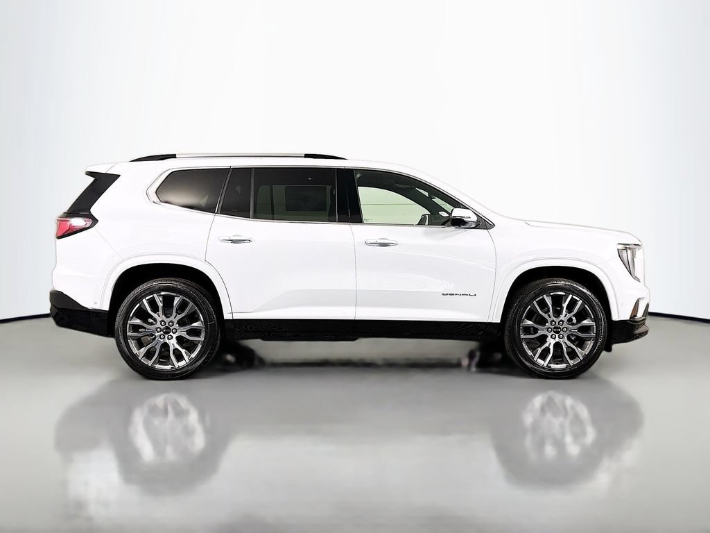 New 2026 GMC Acadia Denali Ultimate AWD/4WD image 8