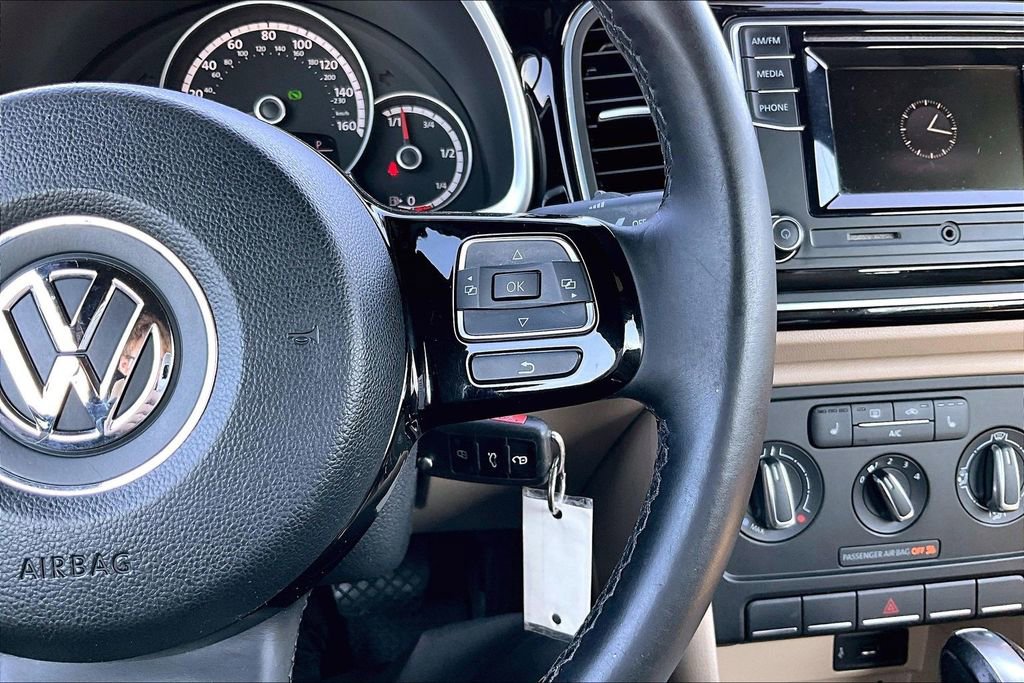 Used 2016 Volkswagen Beetle 1.8T S image 19