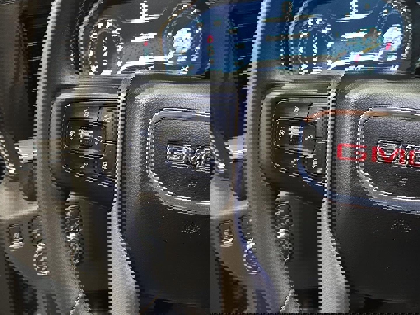 Used 2023 GMC Sierra 1500 Elevation image 11