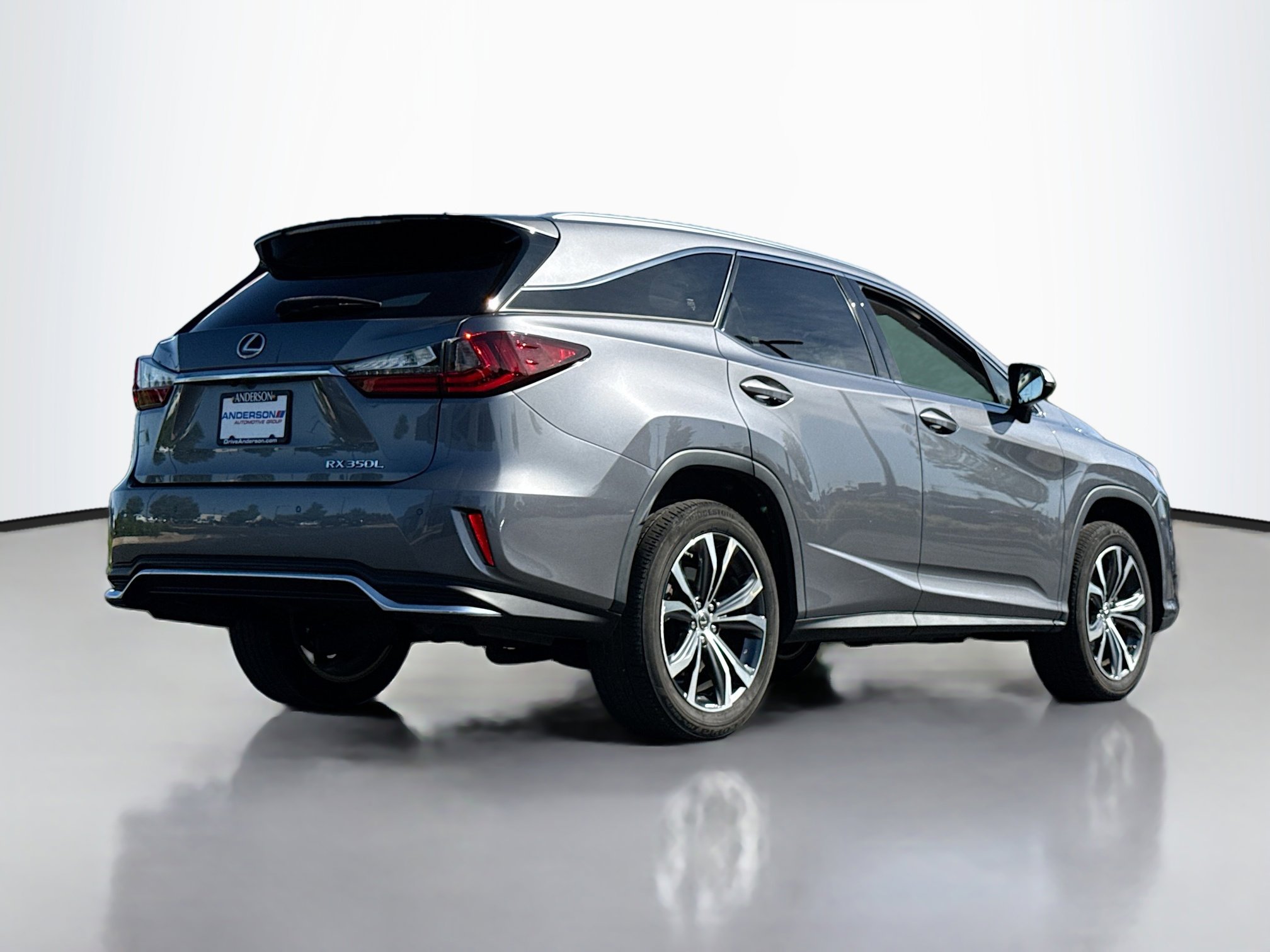Used 2018 Lexus RX 350L AWD image 2