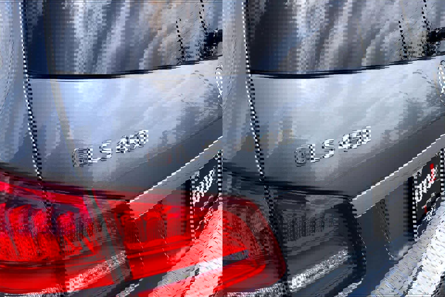 Used 2017 Mercedes-Benz GLS 450 4MATIC image 31