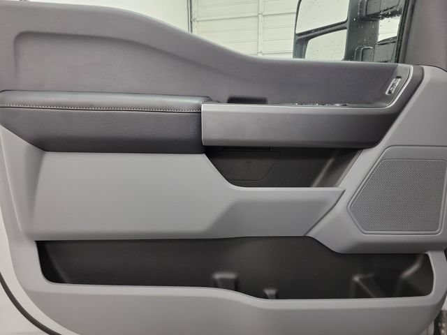 New 2026 Ford F350 XL w/ STX Appearance Package AWD/4WD image 17