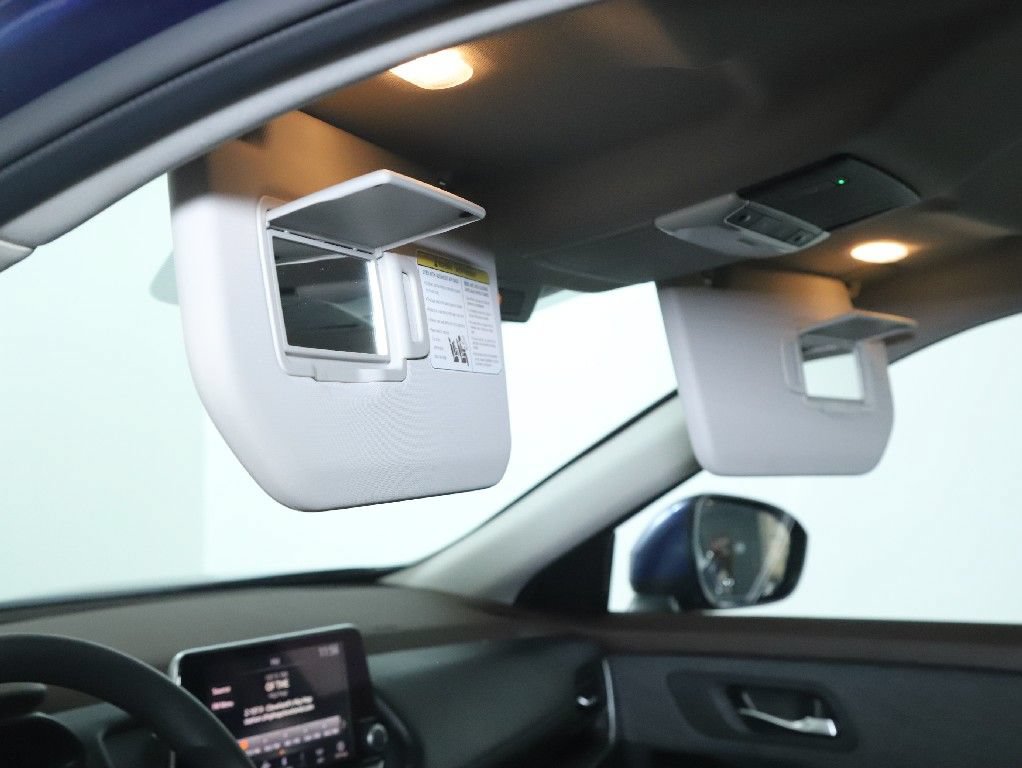 Certified 2023 Nissan Rogue SV AWD/4WD image 19