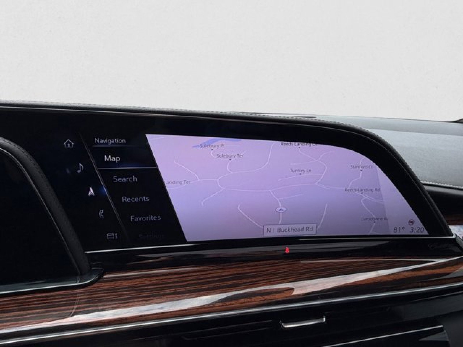 Used 2022 Cadillac Escalade ESV Premium Luxury w/ Performance Package image 16