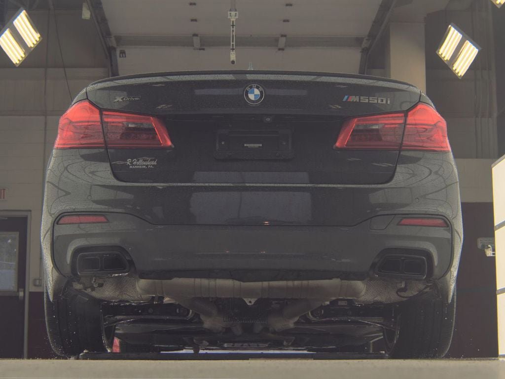 Used 2020 BMW M550i xDrive w/ Executive Package AWD/4WD image 7