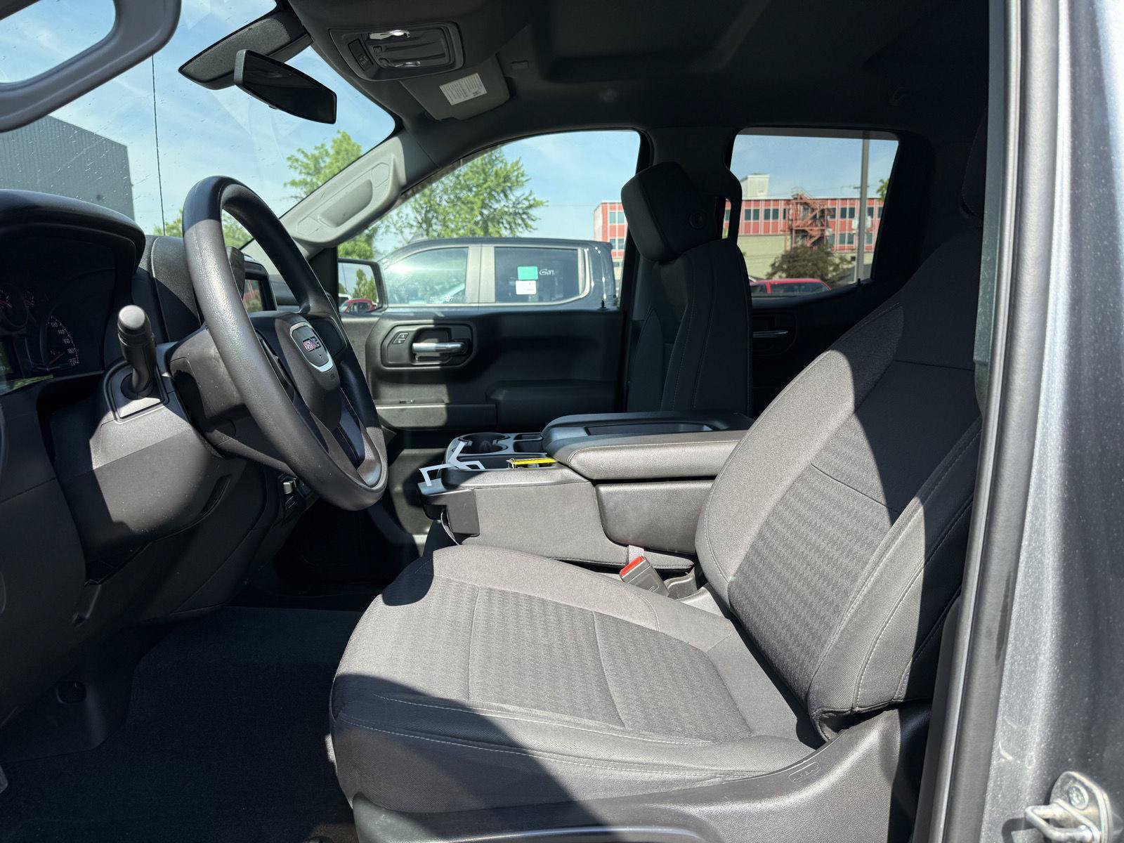 Used 2021 GMC Sierra 1500 4x4 Double Cab w/ Sierra Value Package image 9