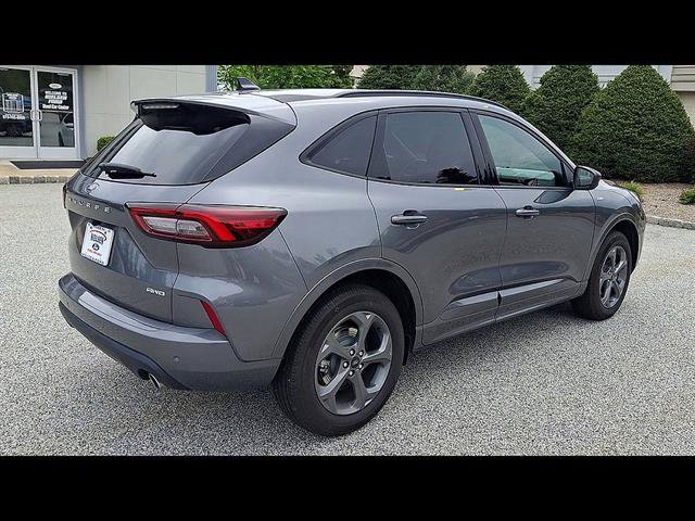 Certified 2024 Ford Escape ST-Line w/ Tech Pack #1 AWD/4WD image 8