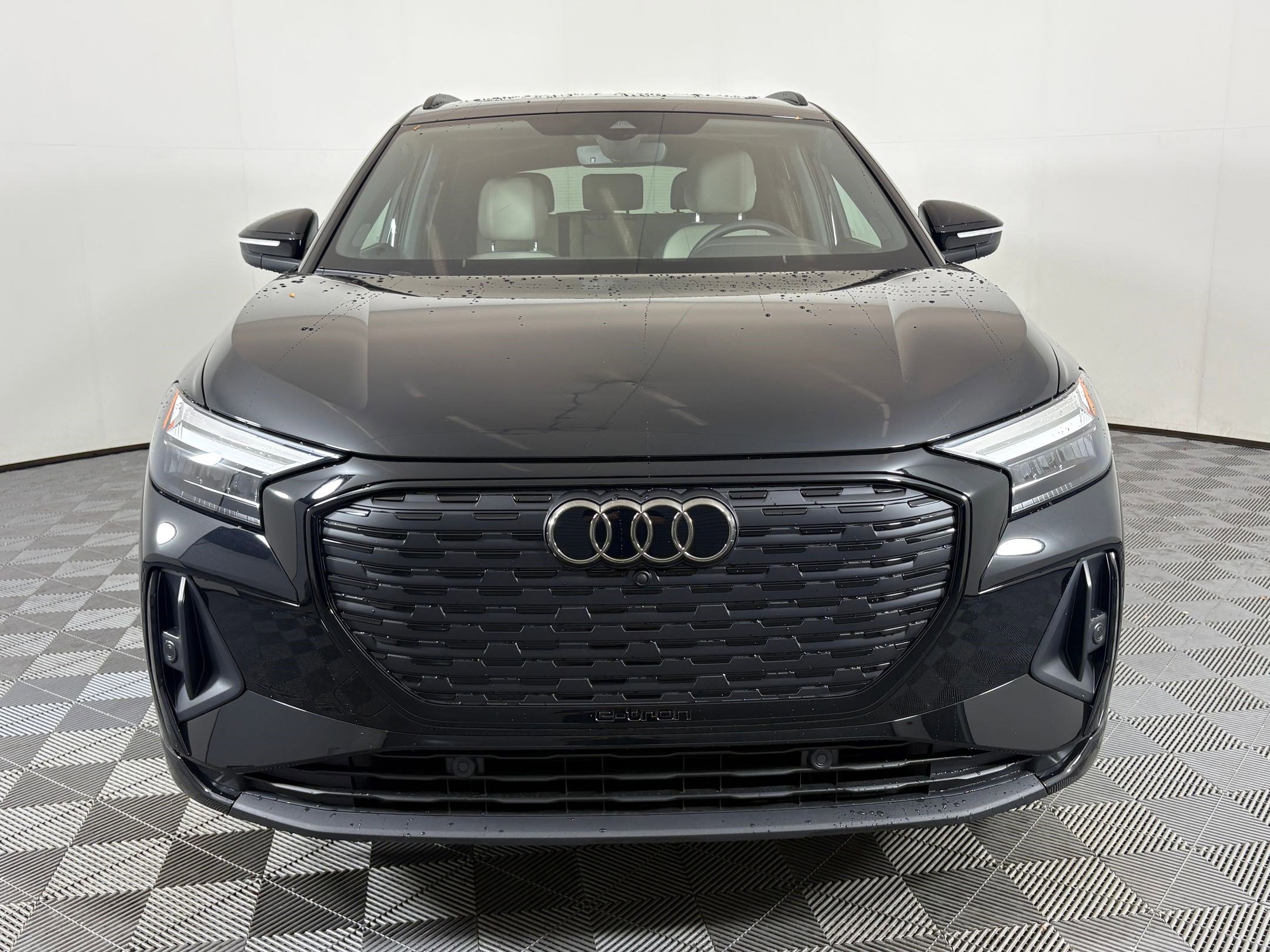 New 2026 Audi Q4 e-tron Premium image 5