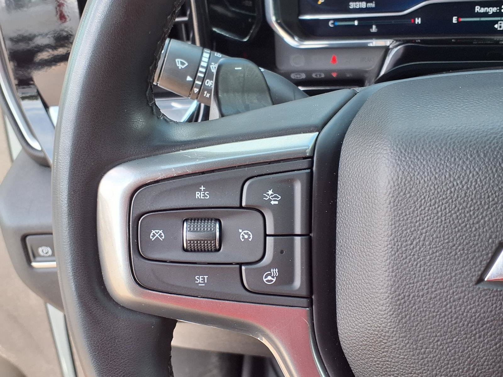 Used 2025 Chevrolet Silverado 1500 LTZ AWD/4WD image 23