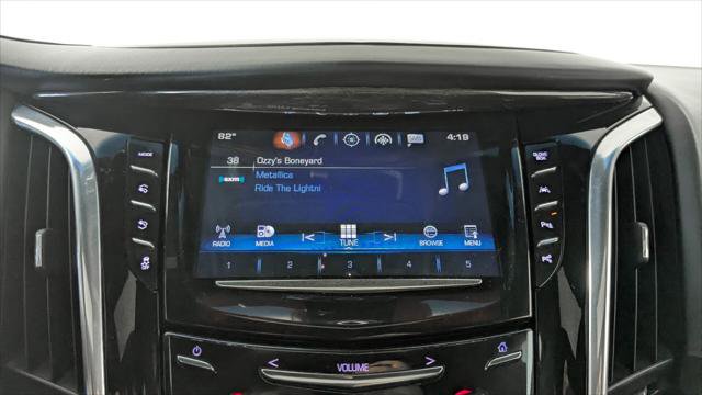 Used 2017 Cadillac Escalade ESV Platinum AWD/4WD image 25