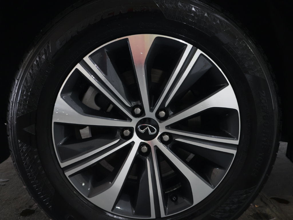 Used 2025 INFINITI QX60 Pure FWD image 34