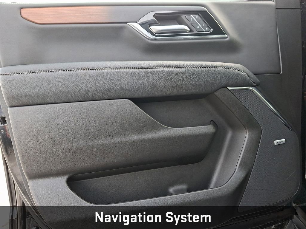 Used 2025 GMC Yukon Denali image 16