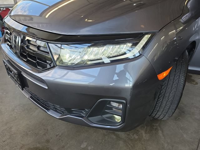 Used 2025 Honda Odyssey Touring image 33