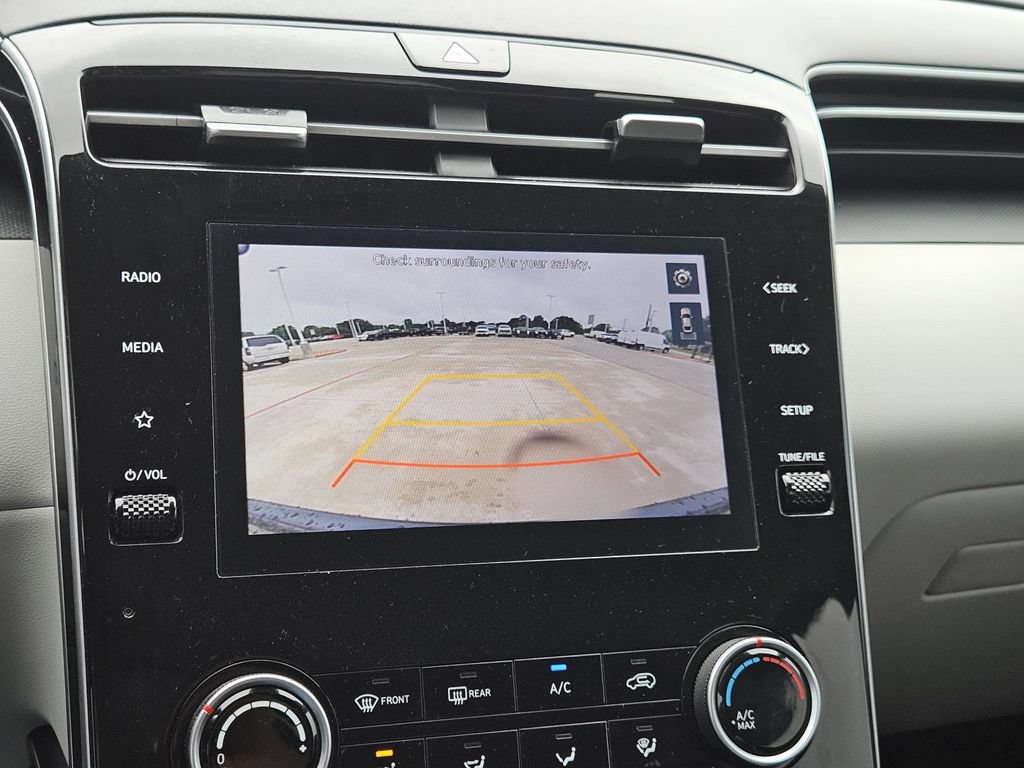 Used 2023 Hyundai Tucson SEL FWD image 25