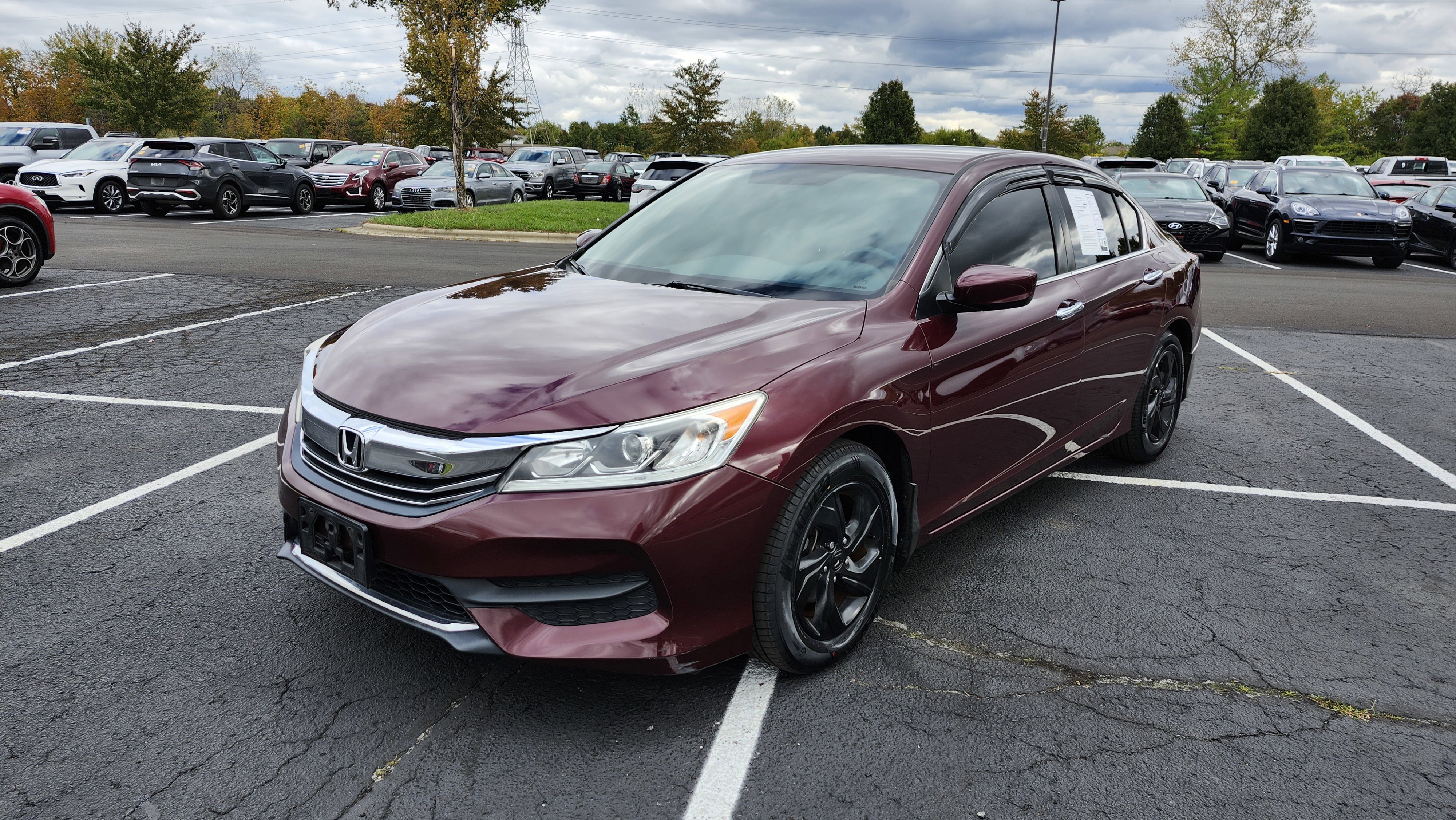 Used 2017 Honda Accord LX image 7