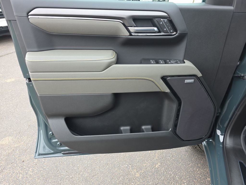 New 2026 Chevrolet Silverado 1500 ZR2 image 10