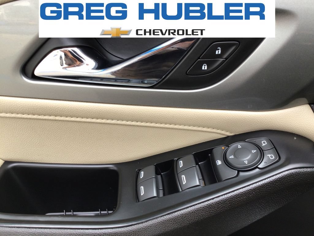 Used 2023 Chevrolet Traverse LS w/ Safety Package FWD image 22