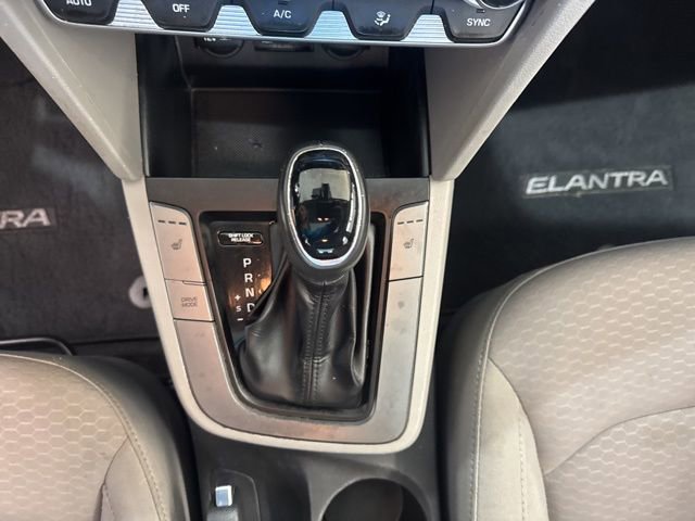 Used 2020 Hyundai Elantra Value Edition w/ Cargo Package (C1) image 12