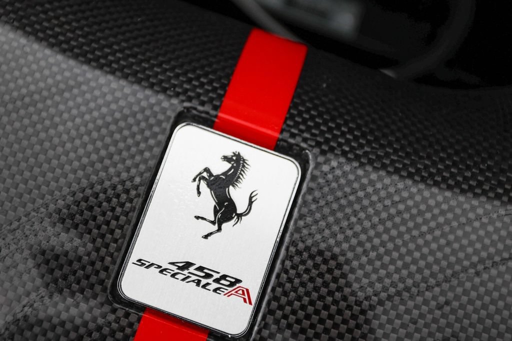 Used 2015 Ferrari 458 Speciale A RWD image 26