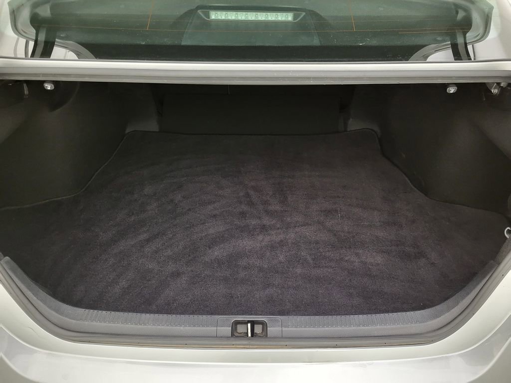 Used 2022 Toyota Camry LE image 22