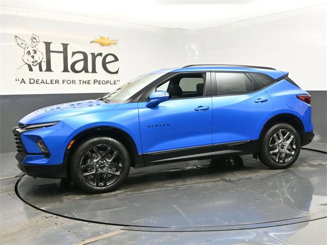 Used 2025 Chevrolet Blazer RS w/ Driver Confidence II Package image 9