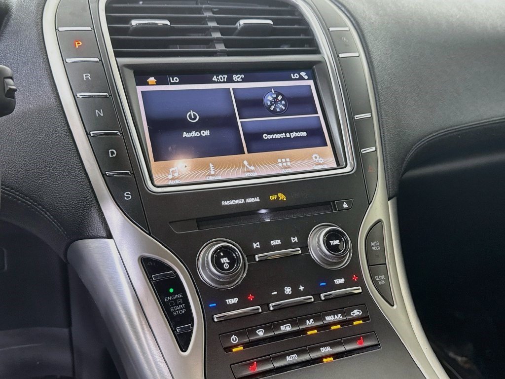 Used 2019 Lincoln Nautilus FWD image 17