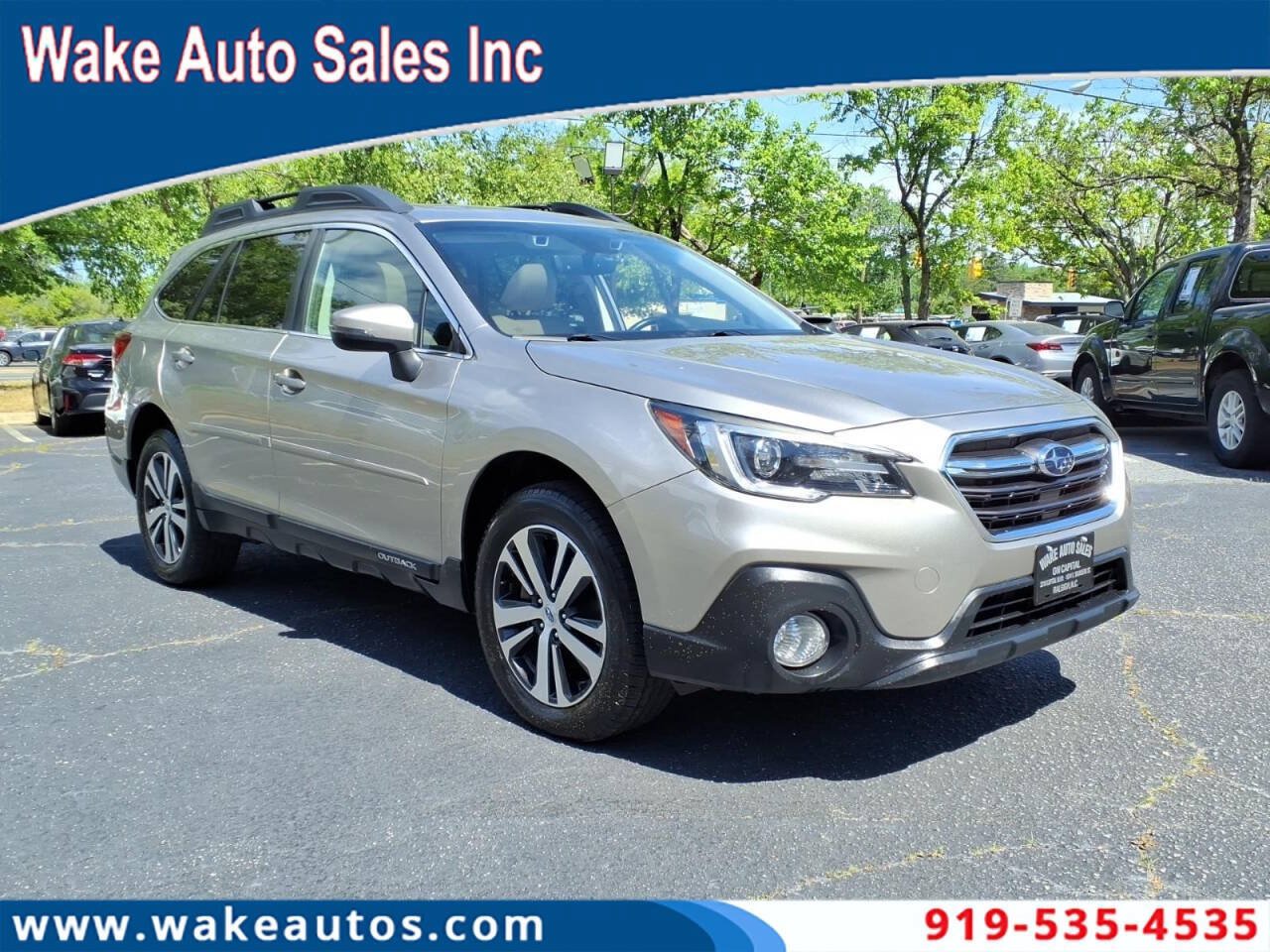Used 2018 Subaru Outback 3.6R Limited AWD/4WD image 1