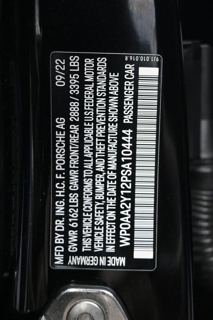 Used 2023 Porsche Taycan image 8