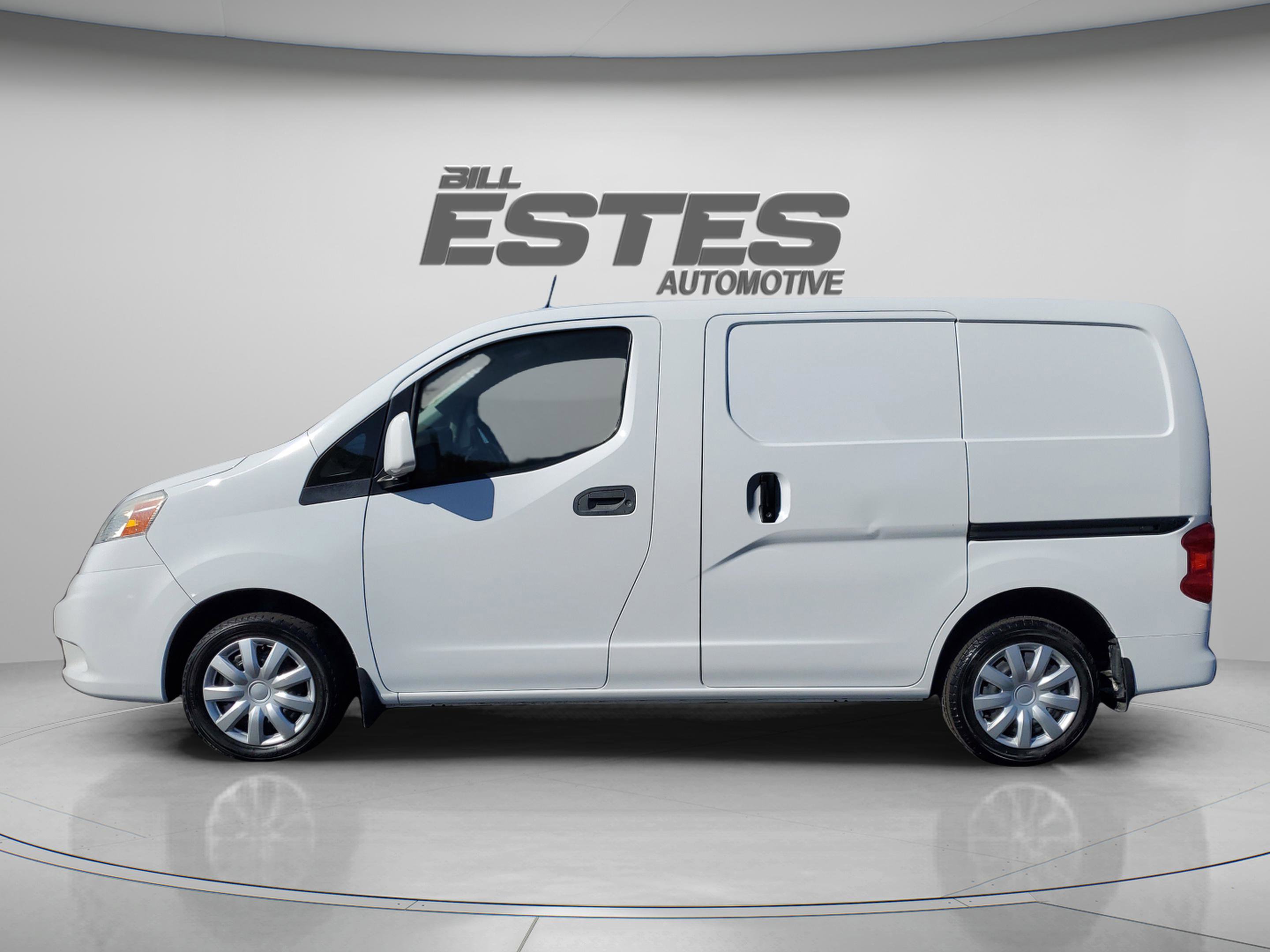 Used 2021 Nissan NV200 SV FWD image 2