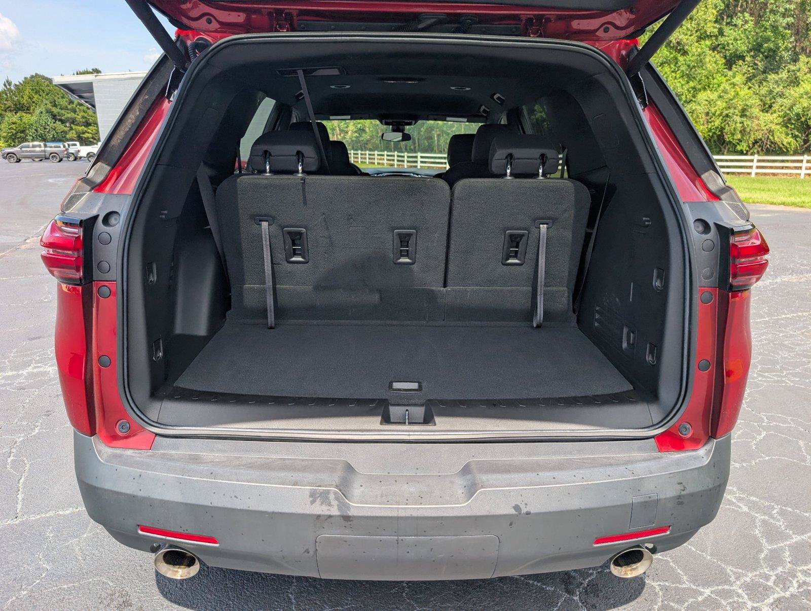 Certified 2023 Chevrolet Traverse LT FWD image 35