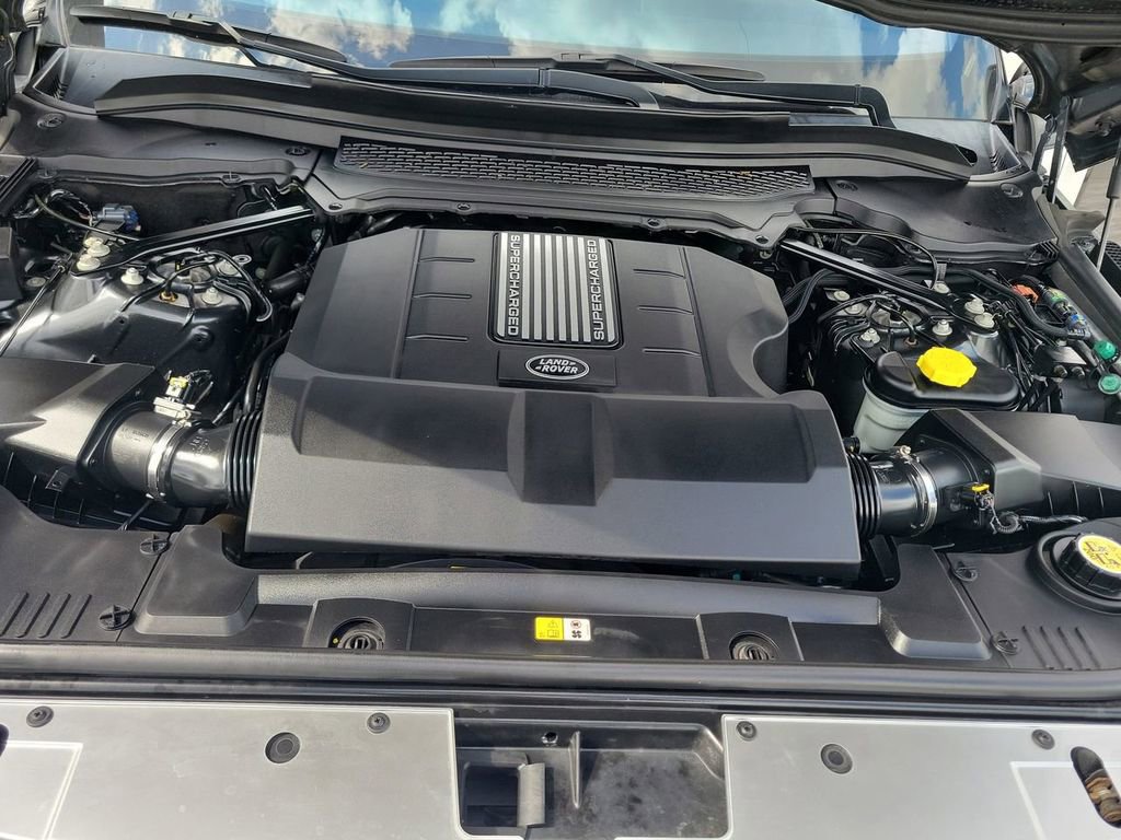 Used 2015 Land Rover Range Rover Long Wheelbase Autobiography image 30