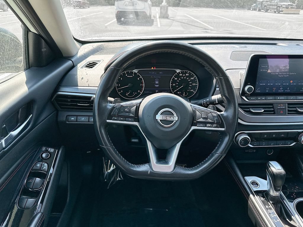 Used 2023 Nissan Altima 2.5 SR FWD image 27