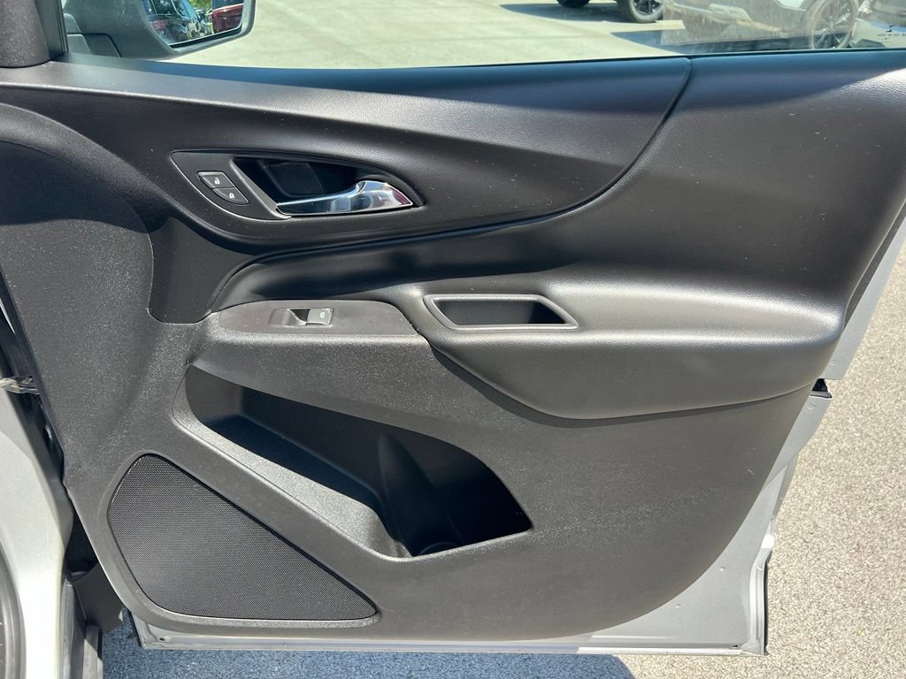 Used 2019 Chevrolet Equinox LT AWD/4WD image 25