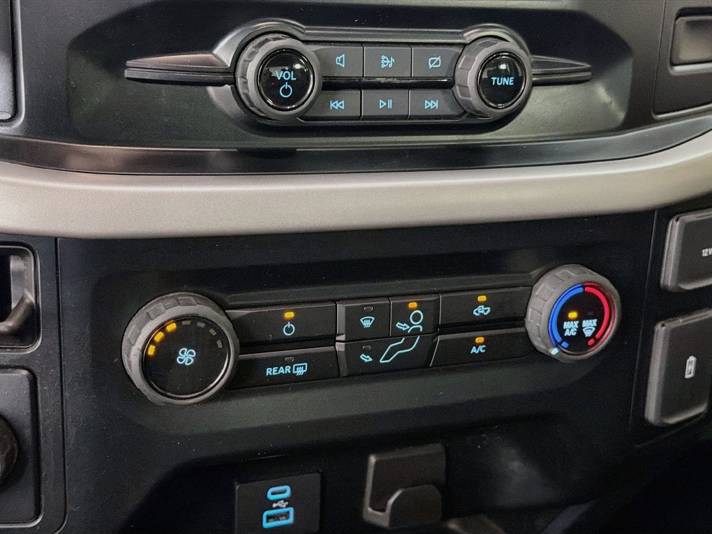 Used 2023 Ford F150 XLT RWD image 19