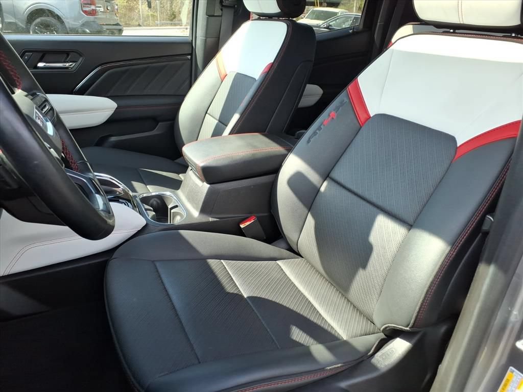 Used 2024 GMC Canyon AT4X AWD/4WD image 14