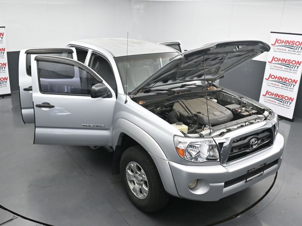 Used 2008 Toyota Tacoma PreRunner image 25