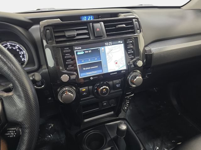 Certified 2023 Toyota 4Runner TRD Off-Road Premium w/ Moonroof Package AWD/4WD image 17