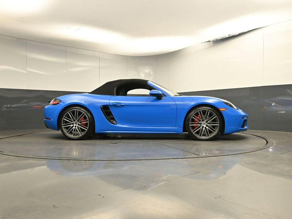 Used 2025 Porsche 718 Boxster S RWD image 33