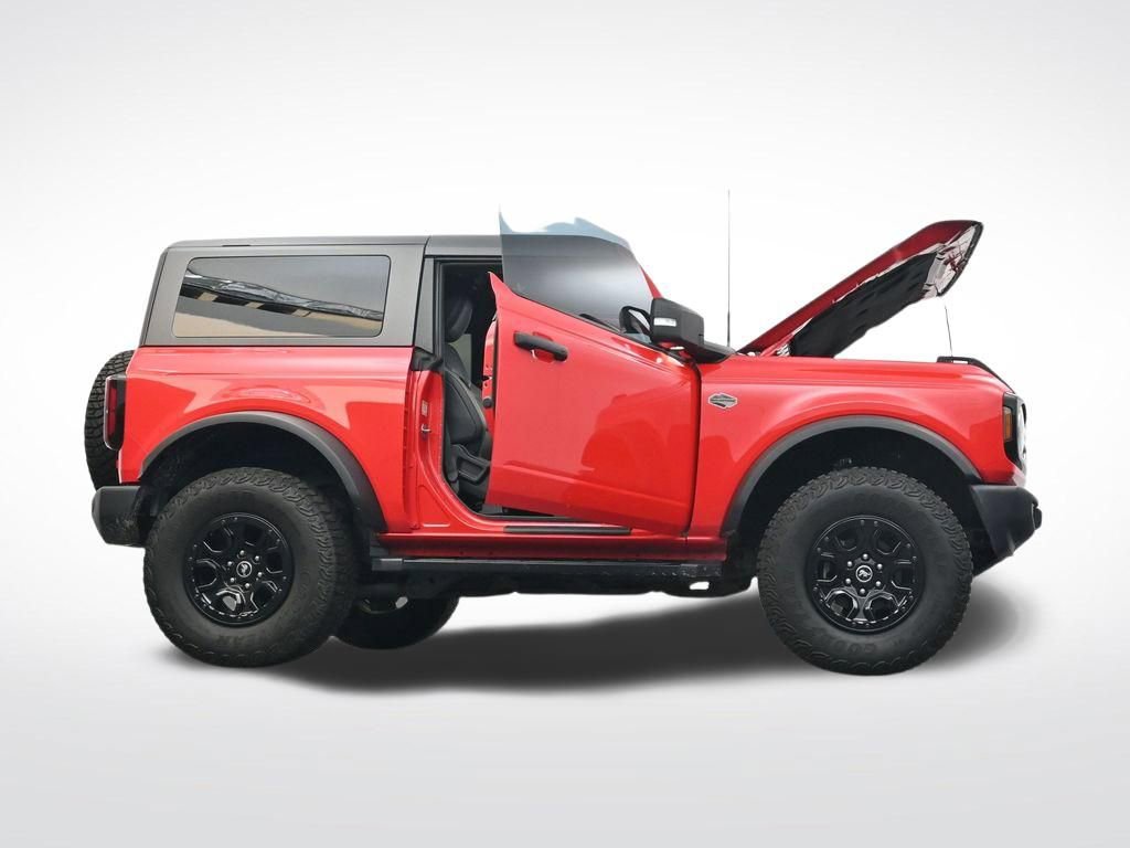 Used 2022 Ford Bronco Wildtrak AWD/4WD image 43