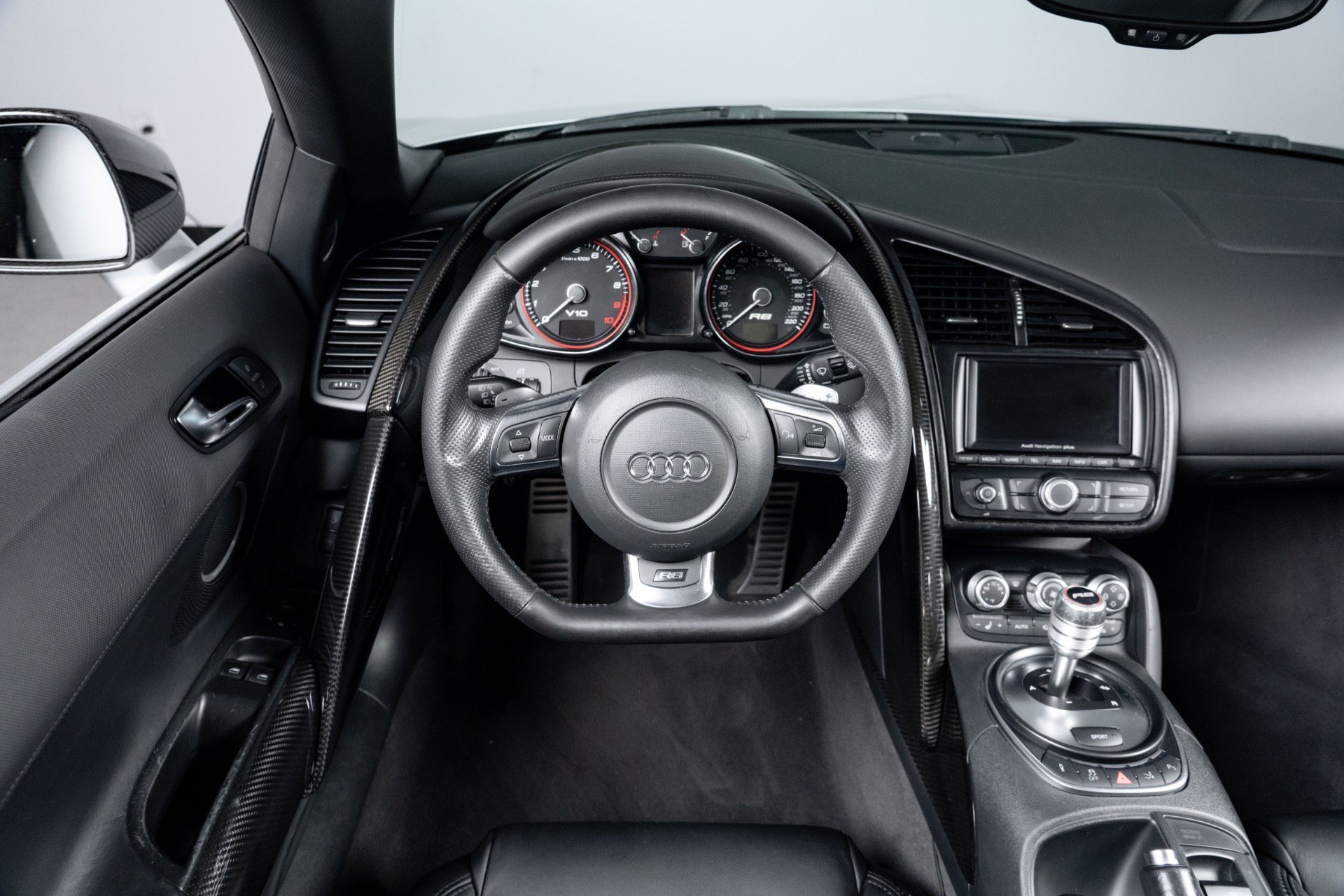 Used 2012 Audi R8 V10 AWD/4WD image 50
