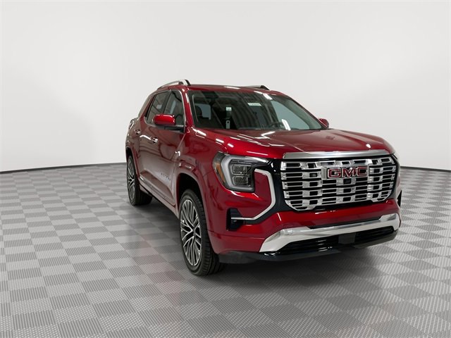 New 2026 GMC Terrain Denali w/ LPO, Floor Liner Package image 13