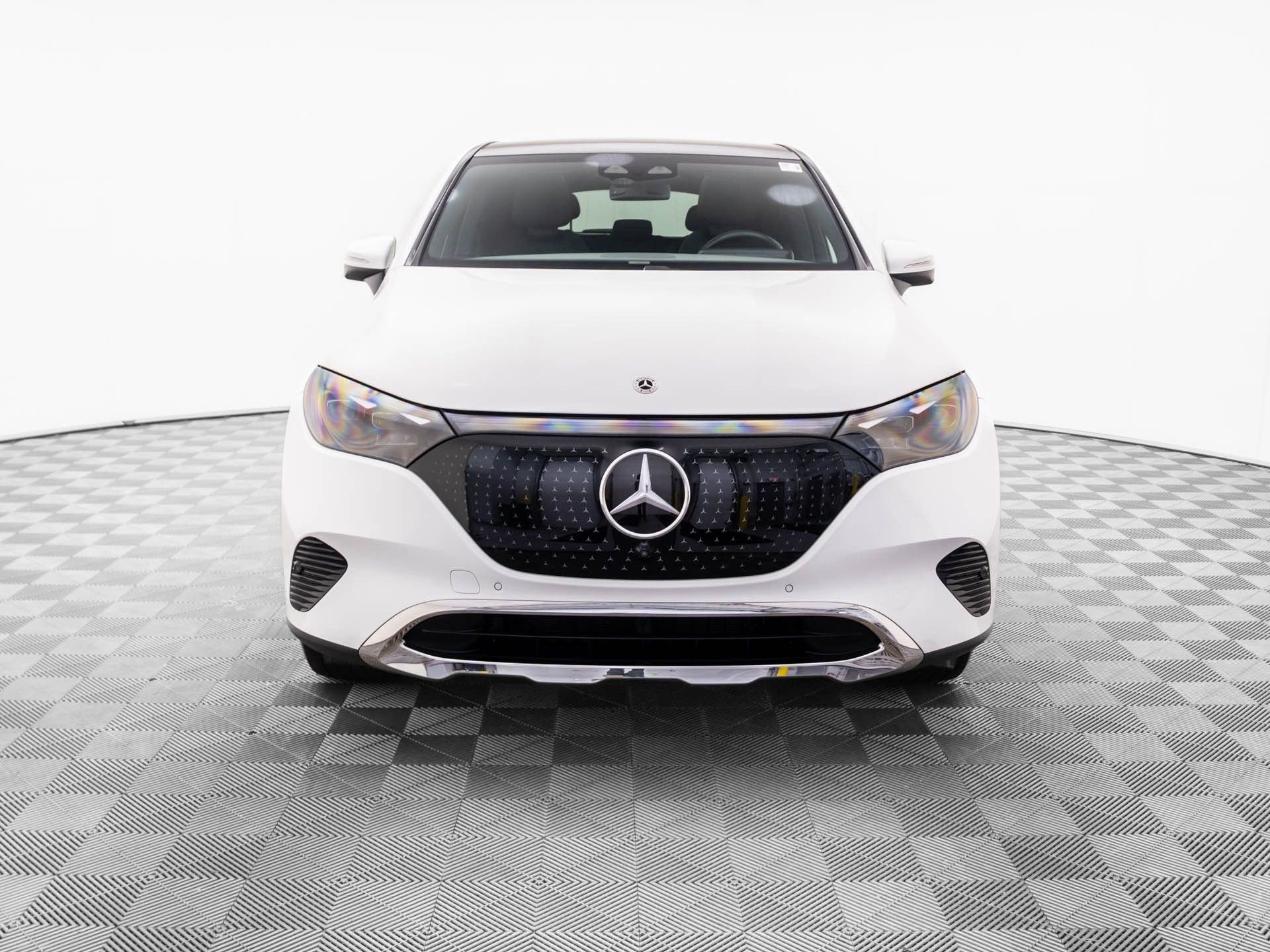 Certified 2024 Mercedes-Benz EQE 350+ 4MATIC SUV w/ Driver Assistance Package image 11